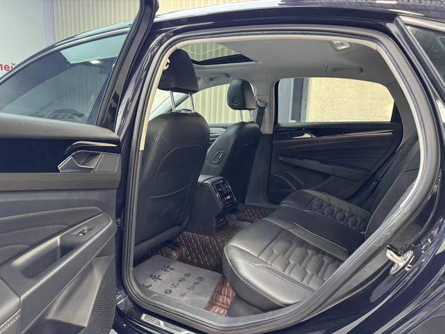 Volkswagen Passat id 4387242 из Китая 25