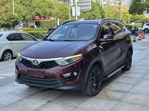 Soueast DX7, 2017 год