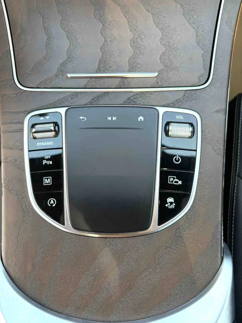 Mercedes-Benz GLC — фото 12