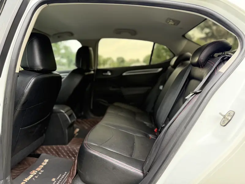 Citroen C 4 L 1.8 L AT — фото 11