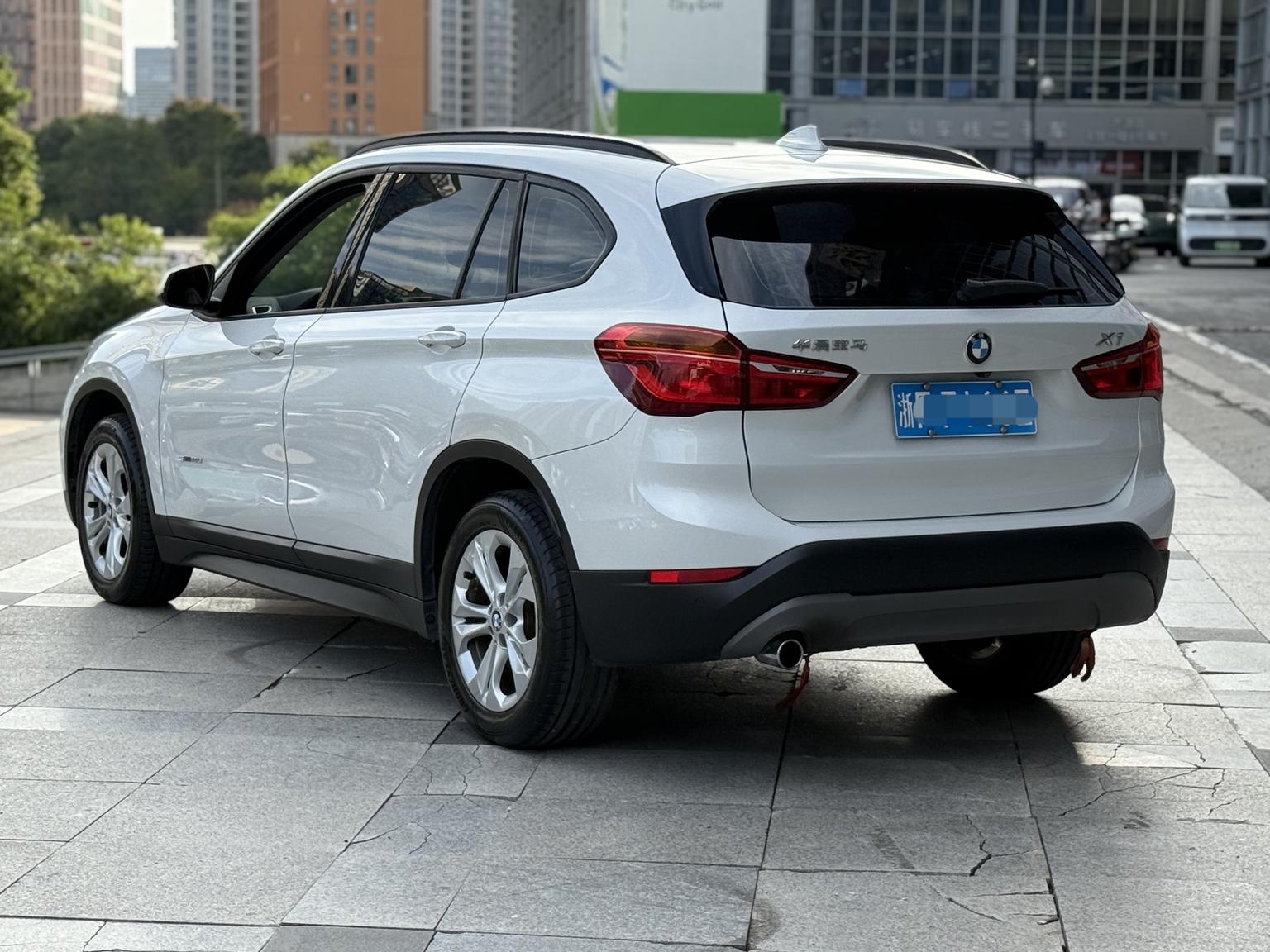 BMW X1 2016 sDrive18Li Premium