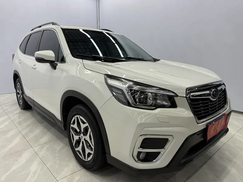 Subaru Forester — фото 3