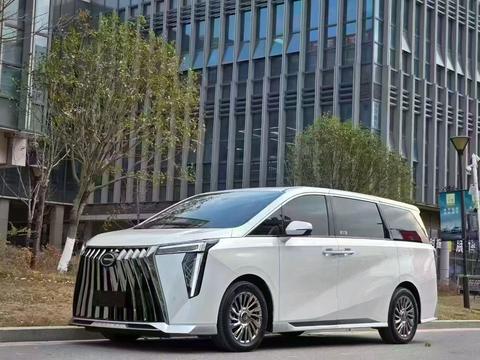 GAC Trumpchi M8