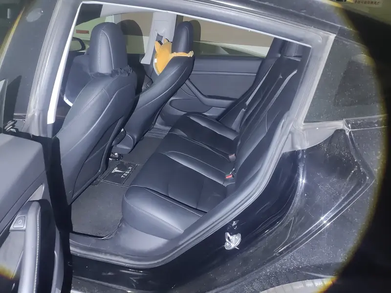 Tesla Model 3 RWD — фото 9