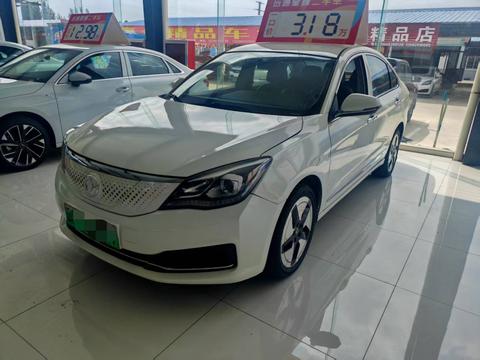 Dongfeng Aeolus E70