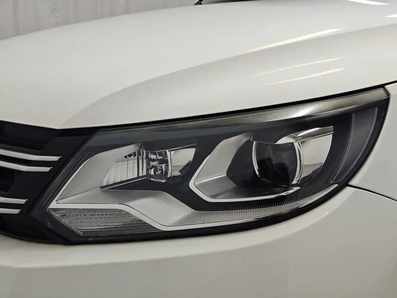 Volkswagen Tiguan — фото 9