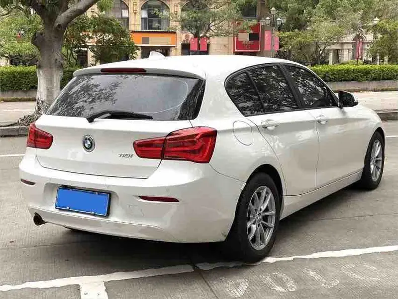BMW 1 Series — фото 6