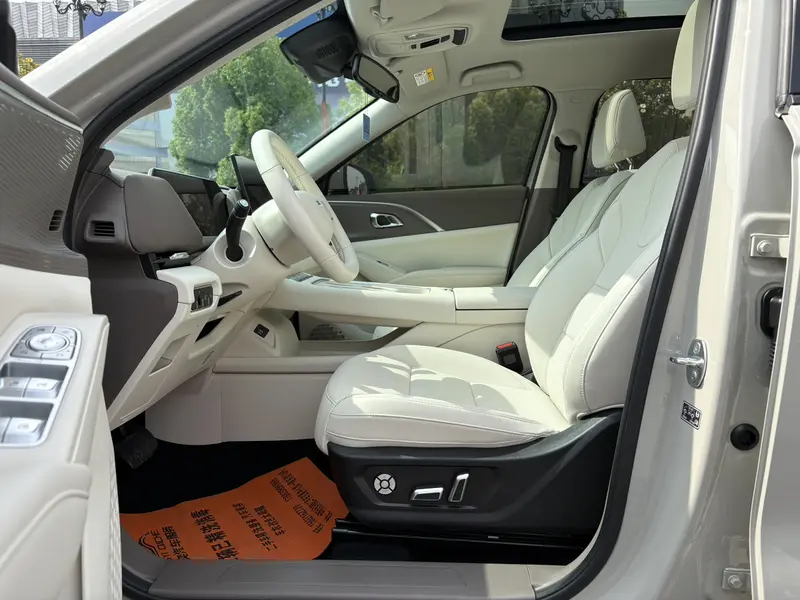 Haval Xiaolong Max — фото 10