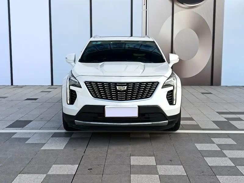 Cadillac XT4 — фото 2