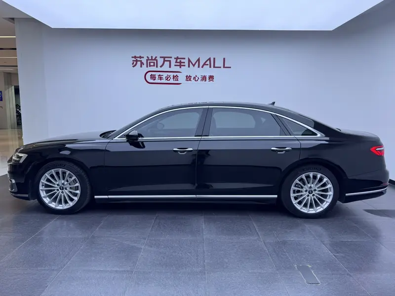 Audi A8 — фото 4