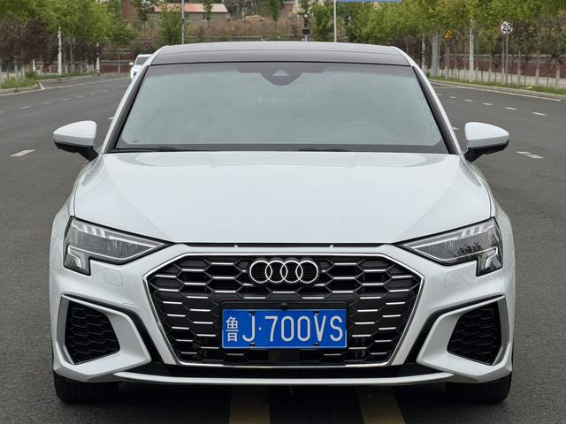 Audi A3 id 4368129 из Китая 18