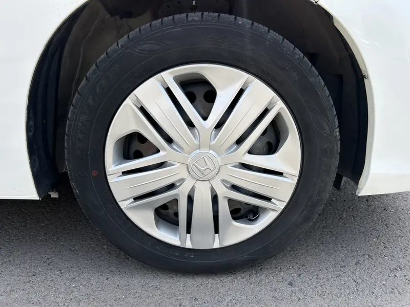 Honda Fit — фото 7