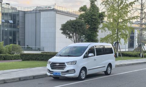 JAC Refine M4