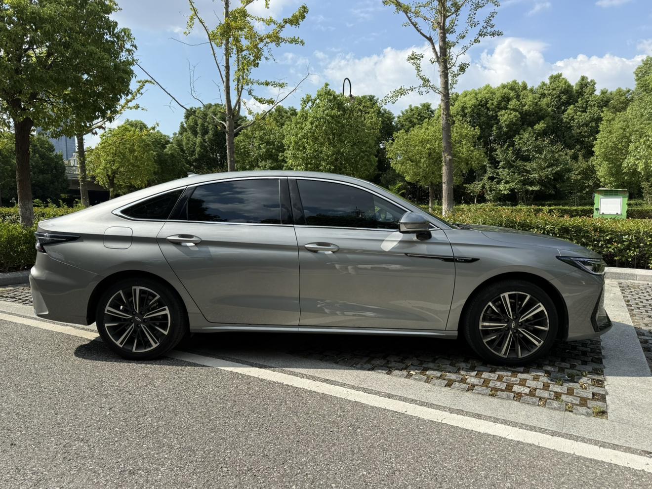 Chery Arrizo 8: фотография 4 из 17