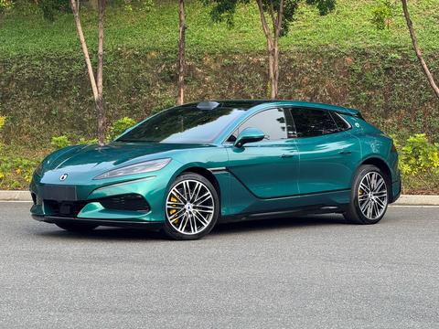 DENZA Z9GT EV