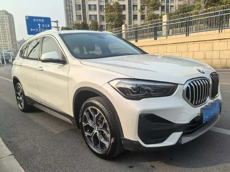 BMW X1 — фото 3