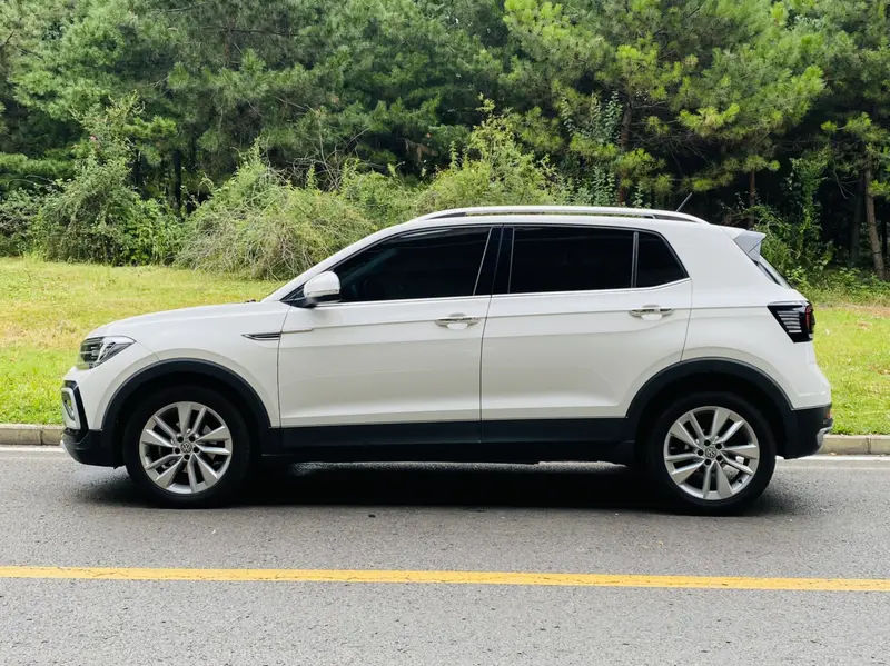 Volkswagen T-Cross — фото 4