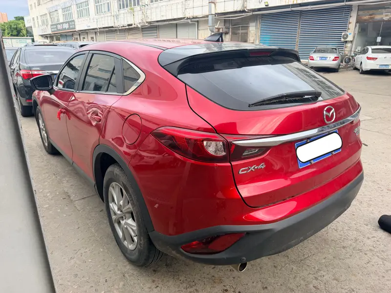 Mazda CX-4 — фото 3