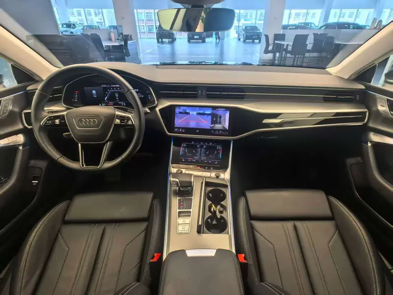 Audi A7 — фото 7