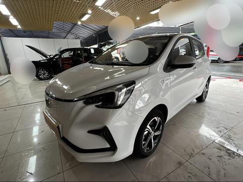 Changan BenBen E-Star