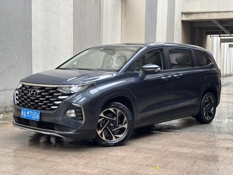 Hyundai Custo