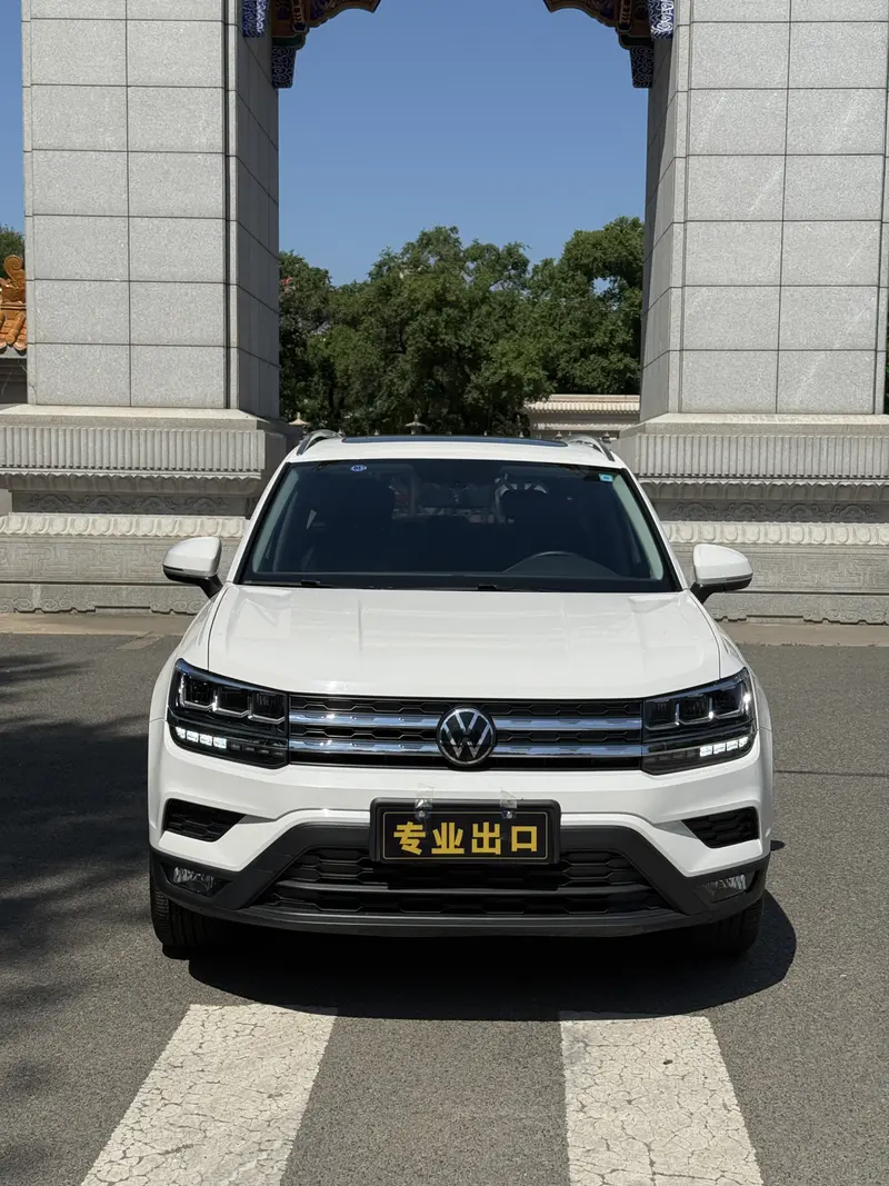 Volkswagen Tharu — фото 2