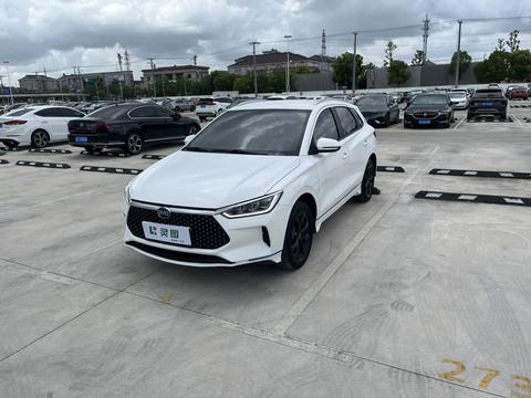 BYD e2