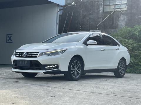 Venucia D60