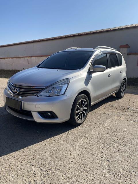 Nissan Livina, 2013 год