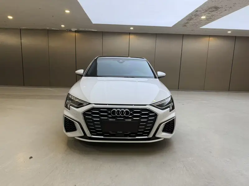 Audi A3 — фото 2