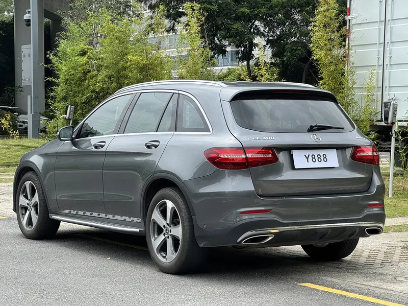 Mercedes-Benz GLC 300 4 MAT IC — фото 4