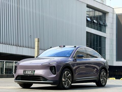 Nio EC6