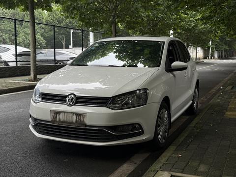 Volkswagen Polo 2016 1.6L AT Comfort