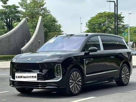 Nio ES9
