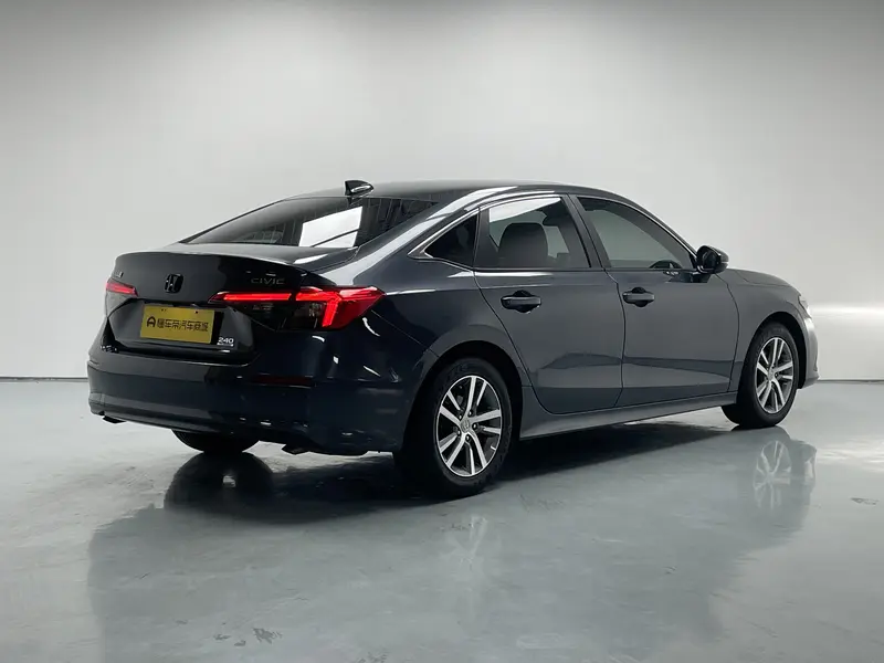 Honda Civic 240TURBO CVT — фото 7