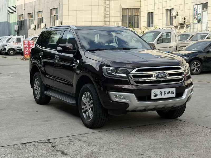 Ford Everest — фото 3