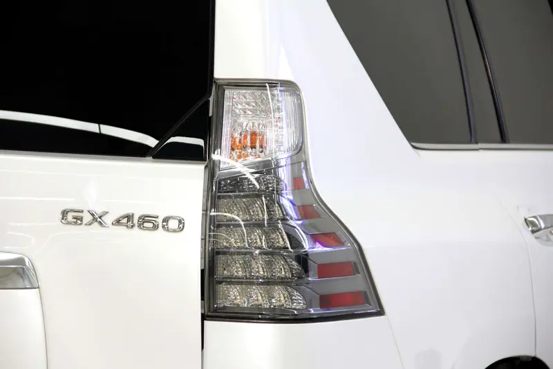 Lexus GX — фото 7