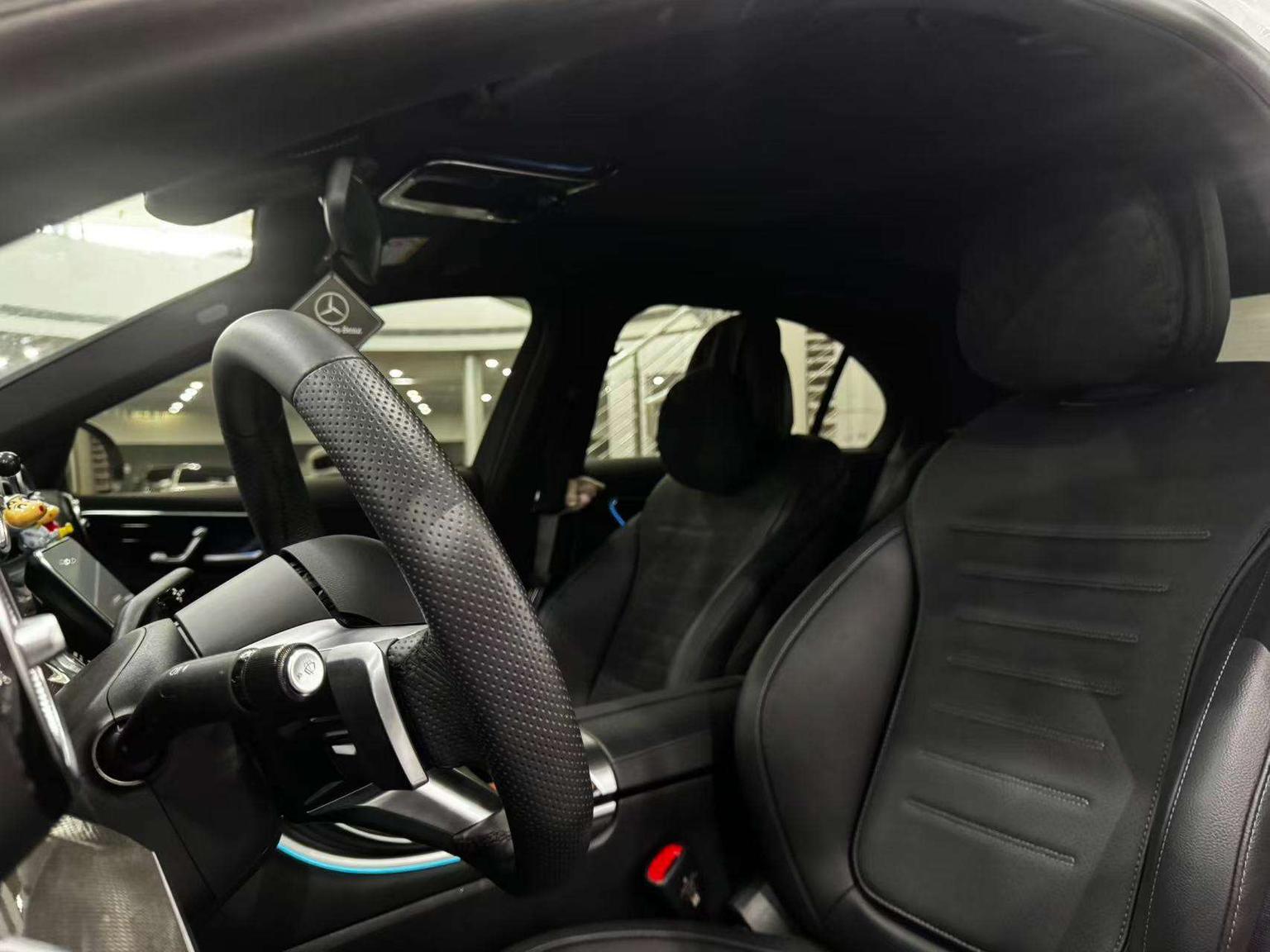 Mercedes-Benz C-Class: фотография 11 из 22