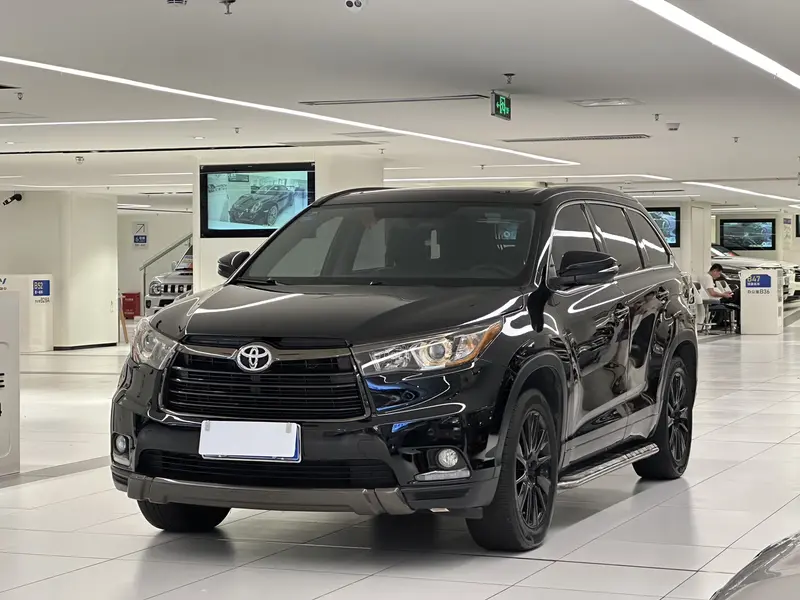 Toyota Highlander 2.0 T 4 WD