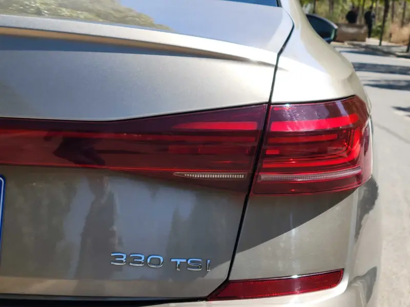 Volkswagen Passat — фото 10