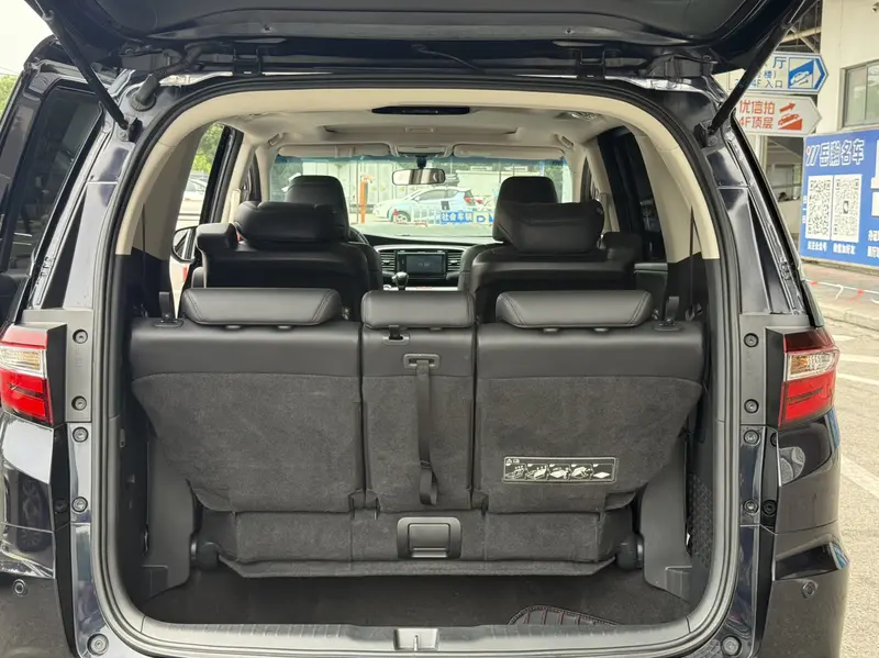 Honda Odyssey — фото 17