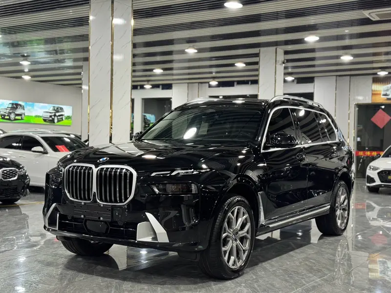BMW X 7 x Drive 40i Luxury Package