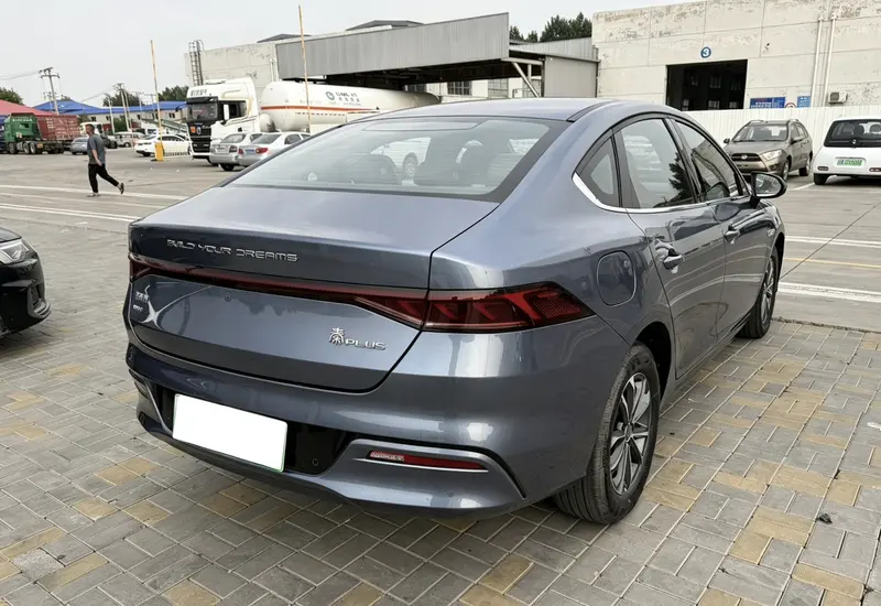 BYD Qin Plus — фото 6