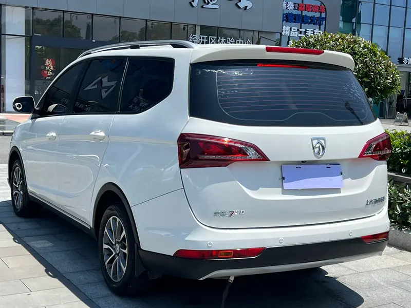 Wuling Baojun 730 2021 1.5 L MT 7 — фото 4