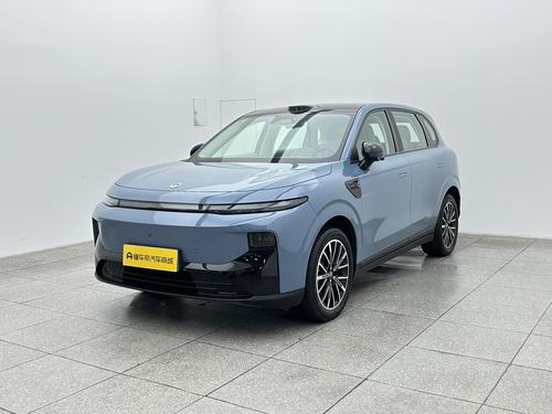 Leapmotor B10