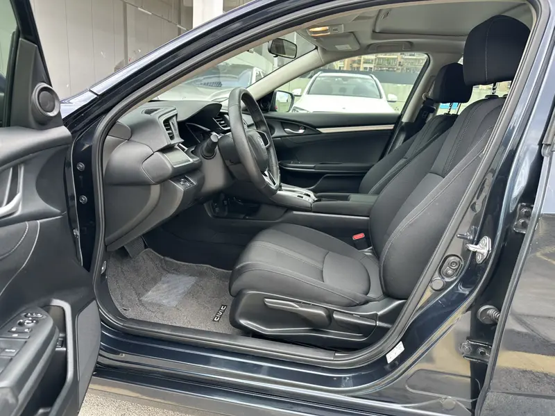 Honda Civic — фото 9