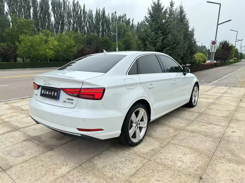 Audi A3 — фото 6