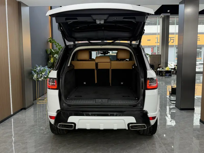 Land Rover Range Rover Sport — фото 13