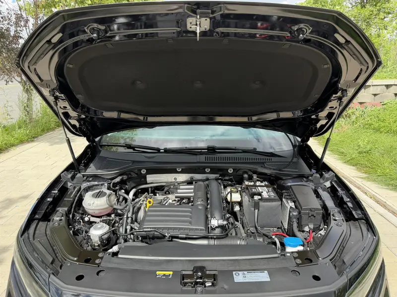 Volkswagen Passat — фото 9
