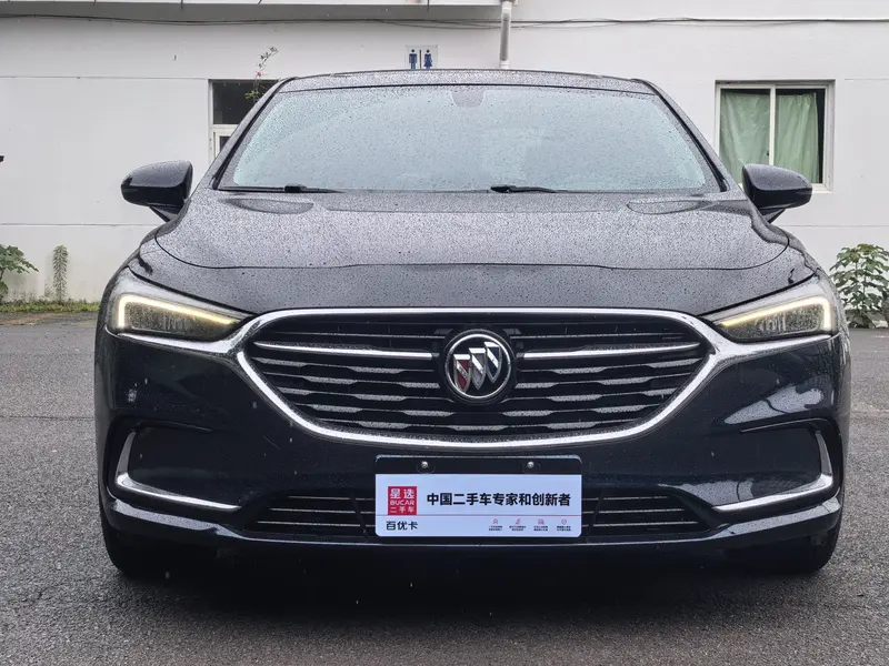 Buick LaCrosse 552T люкс — фото 2